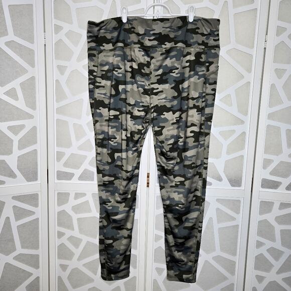 Ashley Sport Green Camo High Waist Athletic Leggings Womens Plus SZ 26/28 - Picture 4 of 4